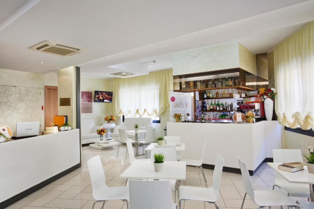 Hotel Fantasy Rimini Eksteriør billede