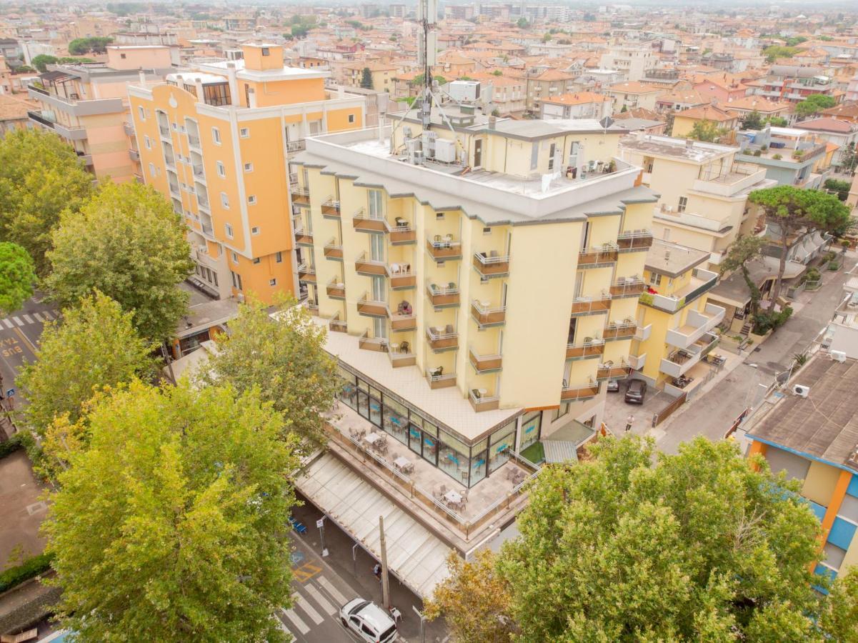 Hotel Fantasy Rimini Eksteriør billede